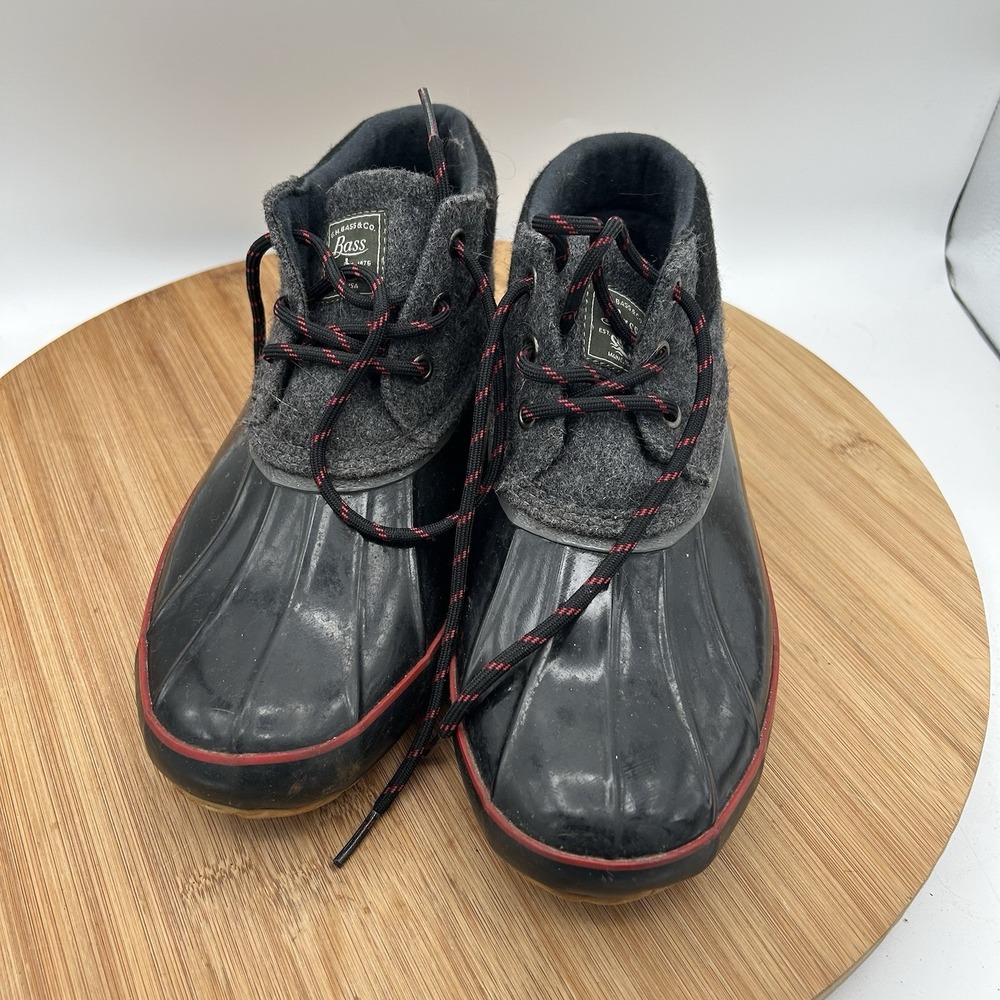 Ladies Bass Mandarin Duck shoe Size 9 M Ankle Height Winter